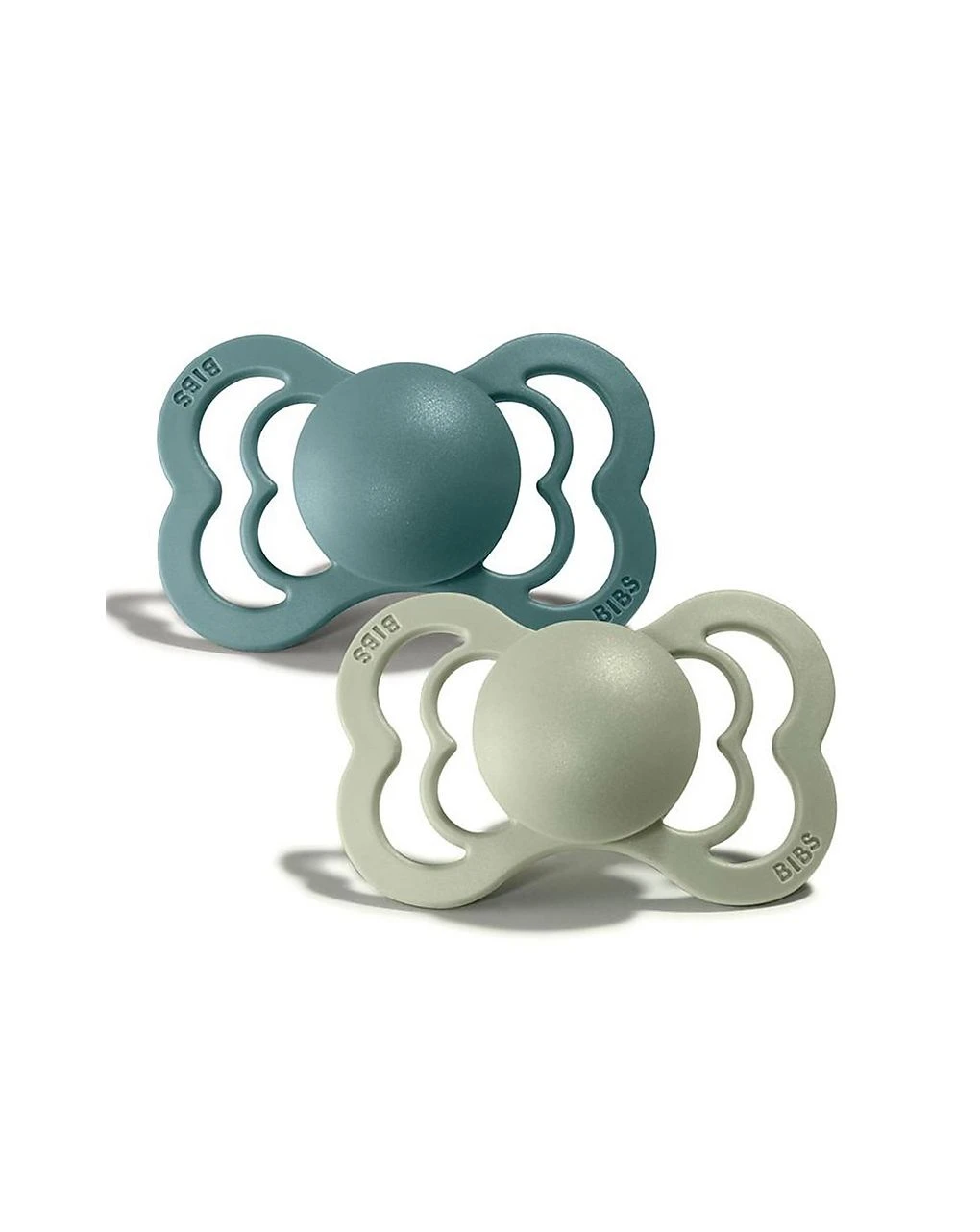 Set 2 Ciucci Tettarella Simmetrica In Gomma Naturale 6/18 Mesi - Colore Island Sea E Verde Salvia - Bibs 2 Set 2 Ciucci Tettarella Simmetrica In Gomma Naturale 6/18 Mesi - Colore Island Sea E Verde Salvia - Bibs - immagine 2