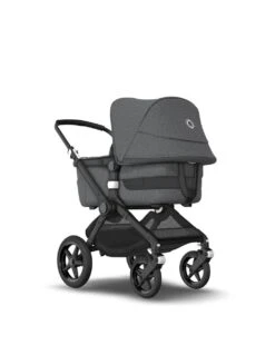 Bugaboo Fox 3 Navicella E Passeggino Telaio Nero, Tessuti E Cappottina Grey Melange 7 Bugaboo Fox 3 Navicella E Passeggino Telaio Nero, Tessuti E Cappottina Grey Melange -Bambini Prodotti Negozio 3bb8cb8a xz 000000000000689087 02