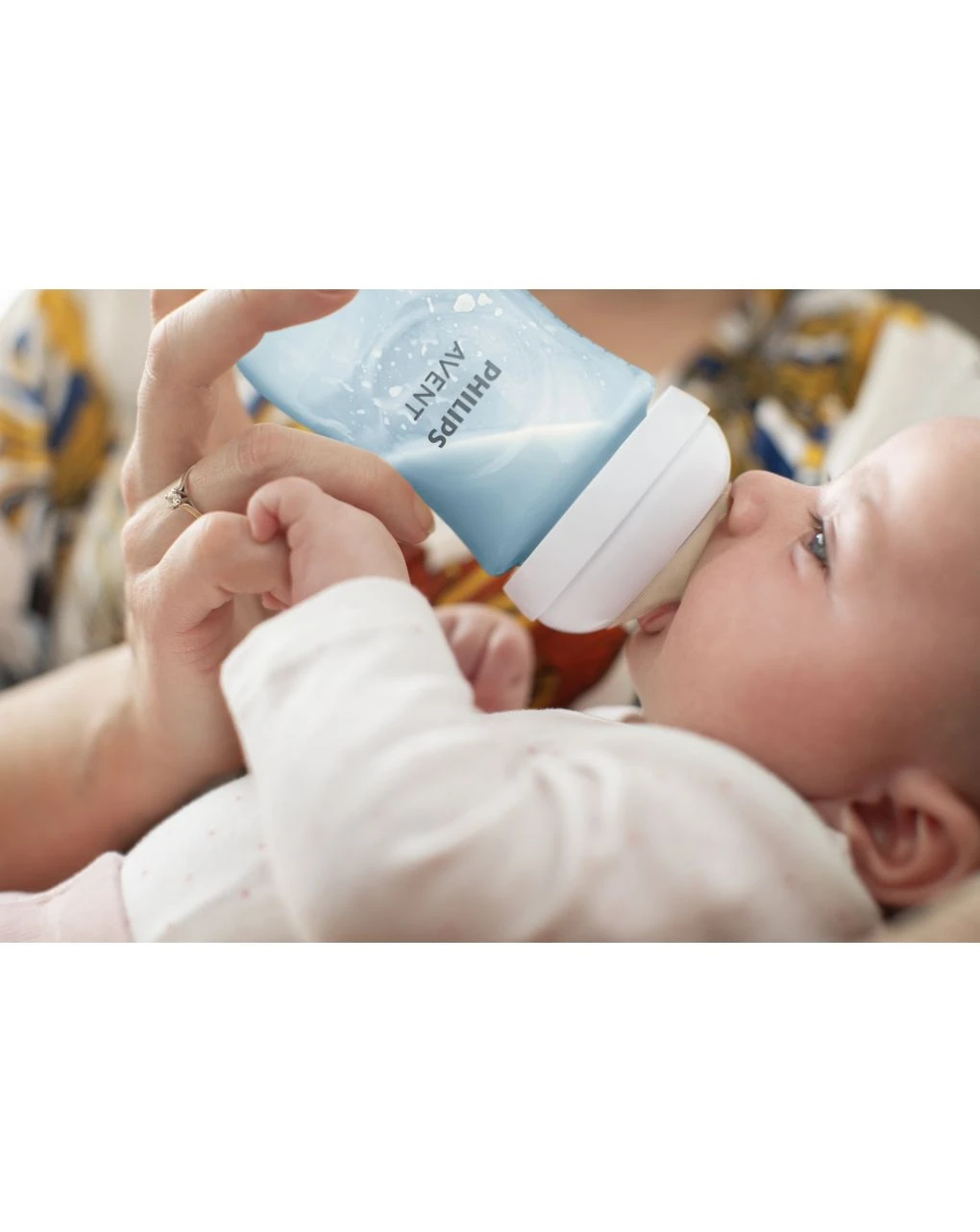Biberon Natural Con Tettarella A Risposta Naturale Azzurro Da 260 Ml 1m+ | Senza Bpa - Philips Avent 3 Biberon Natural Con Tettarella A Risposta Naturale Azzurro Da 260 Ml 1m+ | Senza Bpa - Philips Avent - immagine 3