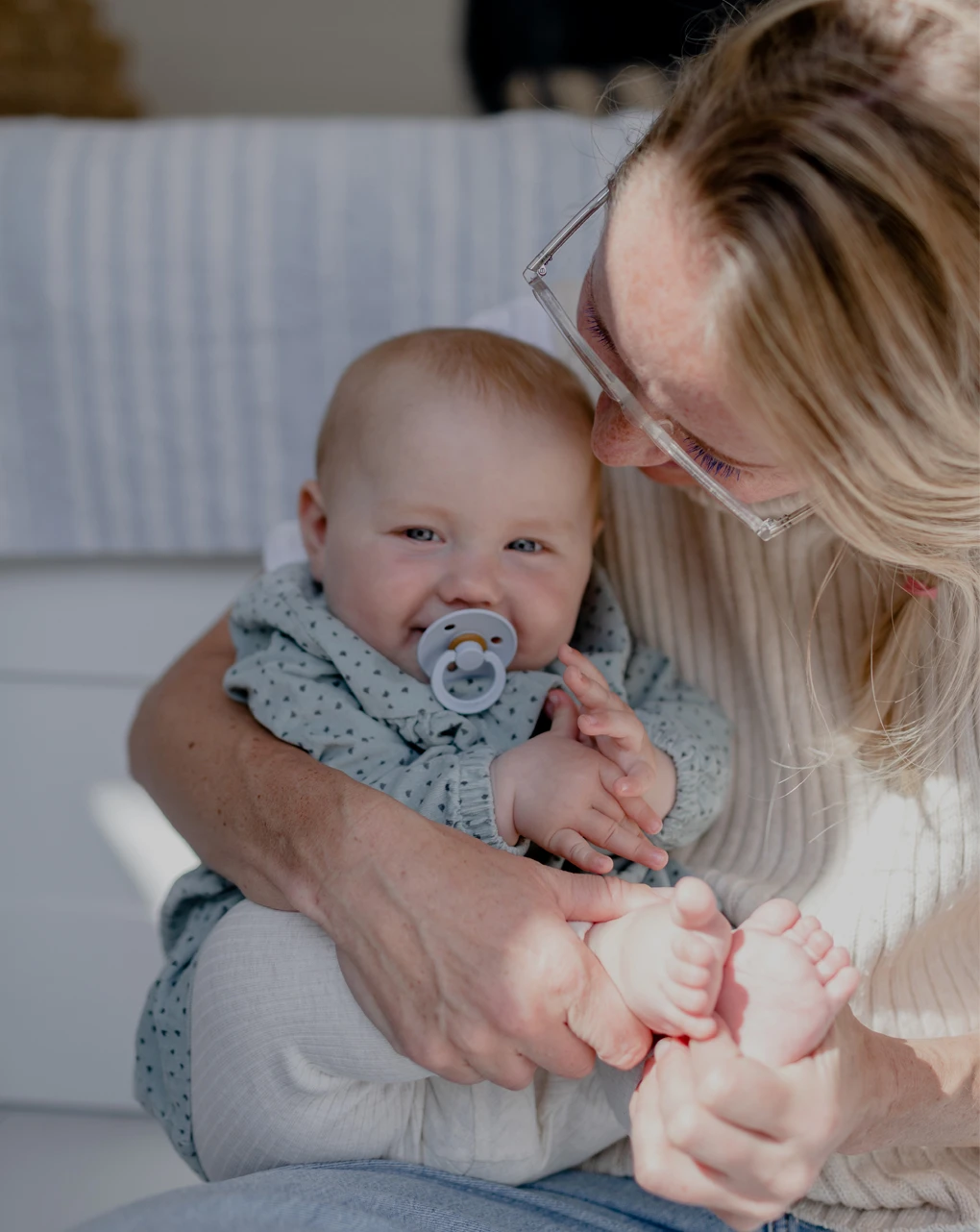Set 2 Ciucci Tettarella Tonda In Gomma Naturale 0/6 Mesi - Colore Khaki E Dusty Blue - Bibs 6 Set 2 Ciucci Tettarella Tonda In Gomma Naturale 0/6 Mesi - Colore Khaki E Dusty Blue - Bibs - immagine 6