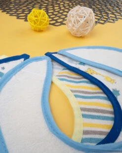 Pack 3 Bavaglini Grandi In Spugna Plastificati -Bambini Prodotti Negozio 989f2198 xz 656680 2